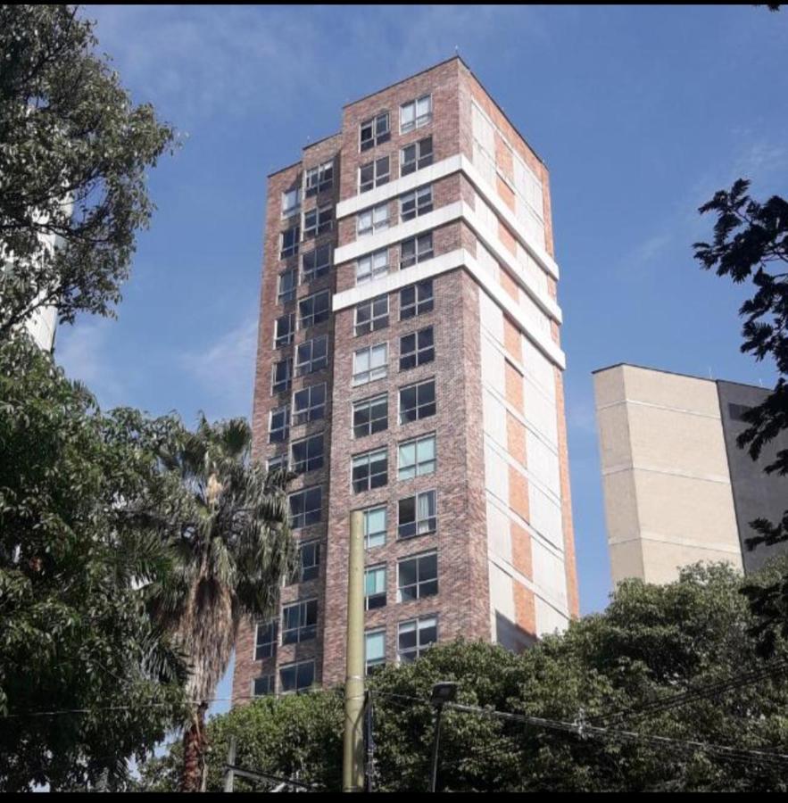 Apartasuite Laureles Cmc Medellín Exteriör bild